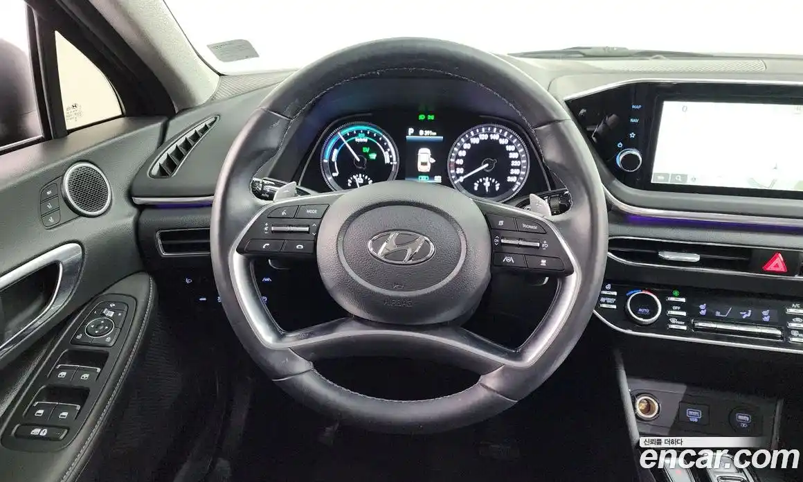 Hyundai Sonata 2023 2.0 Автомат в Москве № 123446, фото 11