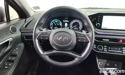 Hyundai Sonata 2023 2.0 Автомат в Москве № 123446, миниатюра 11