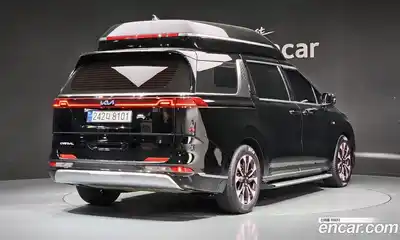 Kia Canival 2023 2.2 Автомат в Москве № 123881, миниатюра 3
