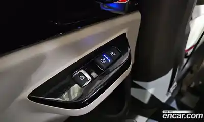 Kia Canival 2023 2.2 Автомат в Москве № 123881, миниатюра 5