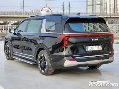 Kia Canival 2024 2.2 Автомат в Москве № 124153, миниатюра 4