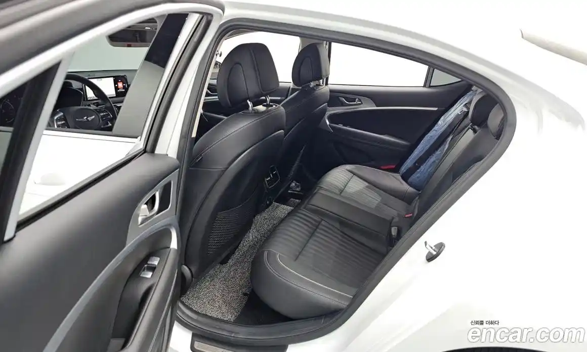 Genesis G70 2023 2.0 Автомат в Москве № 124464, фото 20