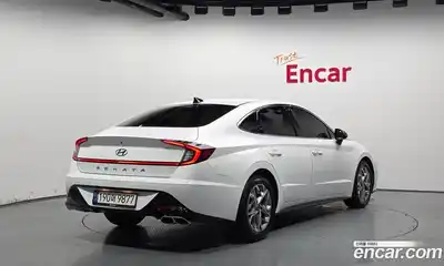 Hyundai Sonata 2023 1.6 Автомат в Москве № 125981, миниатюра 2