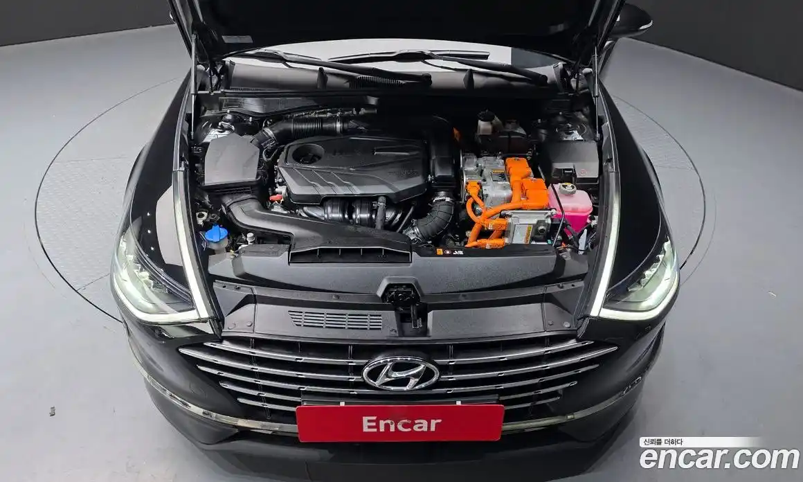 Hyundai Sonata 2022 2.0 Автомат в Москве № 126011, фото 17