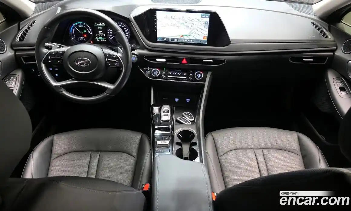 Hyundai Sonata 2022 2.0 Автомат в Москве № 126011, фото 6