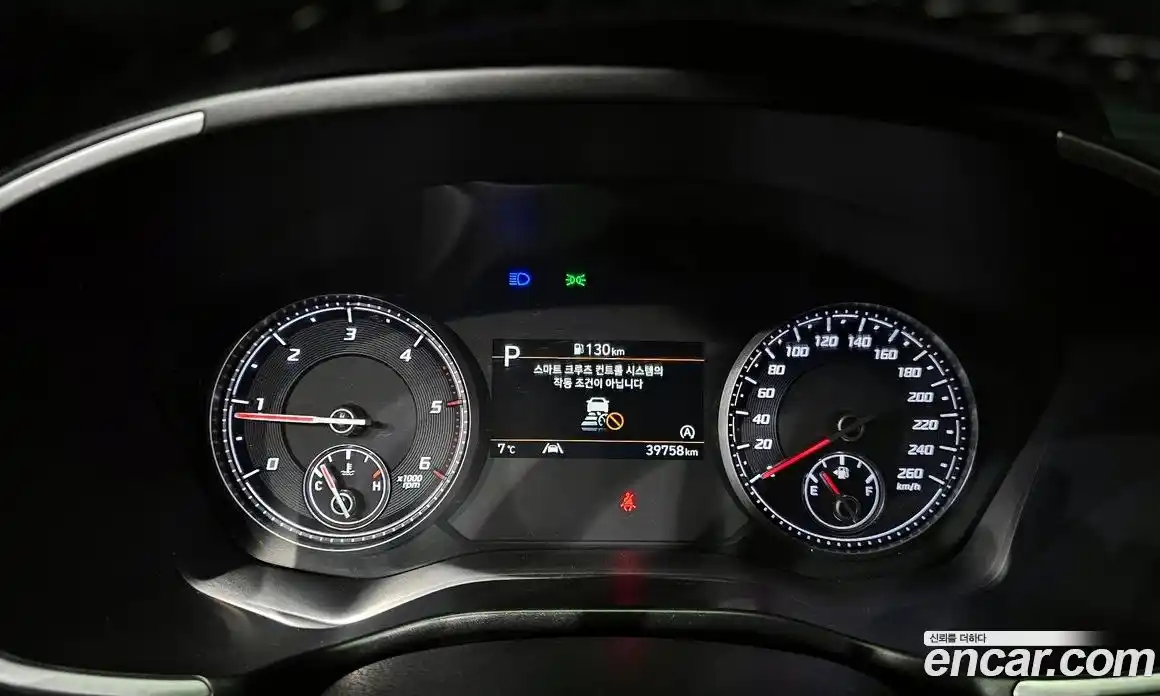 Hyundai Santa Fe 2022 2.2 Автомат в Москве № 126073, фото 18