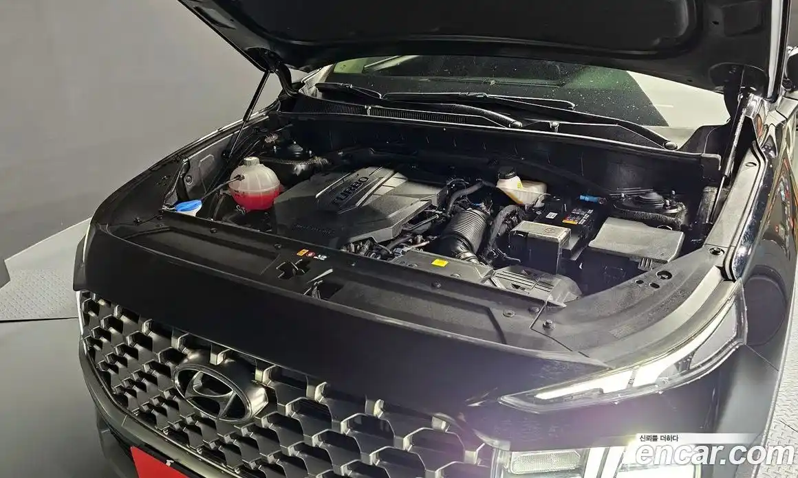 Hyundai Santa Fe 2022 2.2 Автомат в Москве № 126073, фото 5