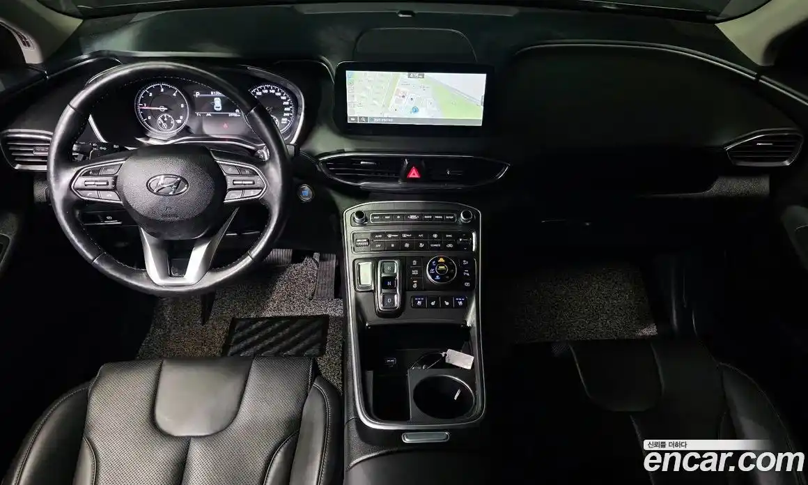 Hyundai Santa Fe 2022 2.2 Автомат в Москве № 126073, фото 8