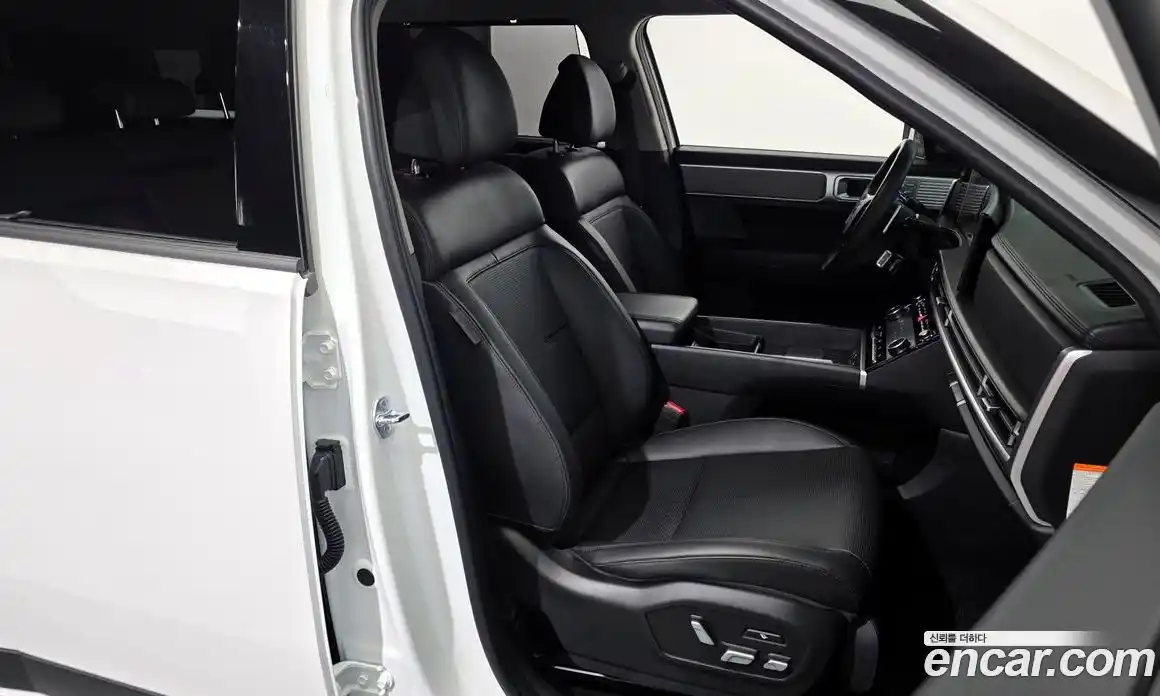 Hyundai Santa Fe 2024 1.6 Автомат в Москве № 126238, фото 7