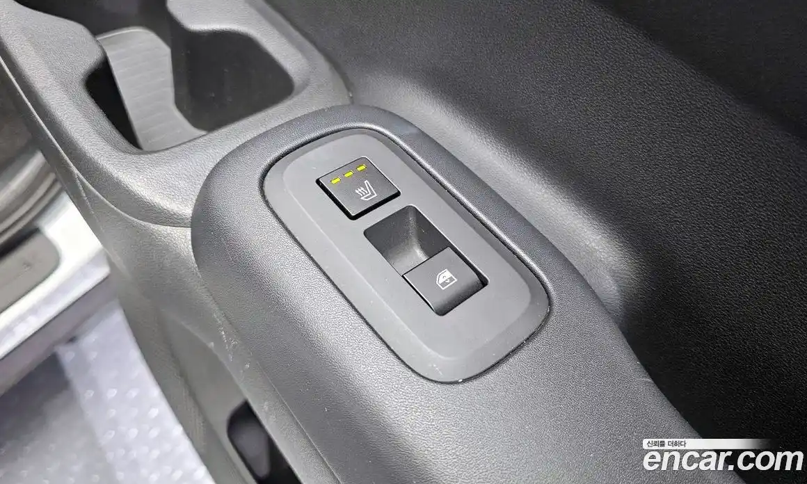 Hyundai Santa Fe 2024 1.6 Автомат в Москве № 126320, фото 13