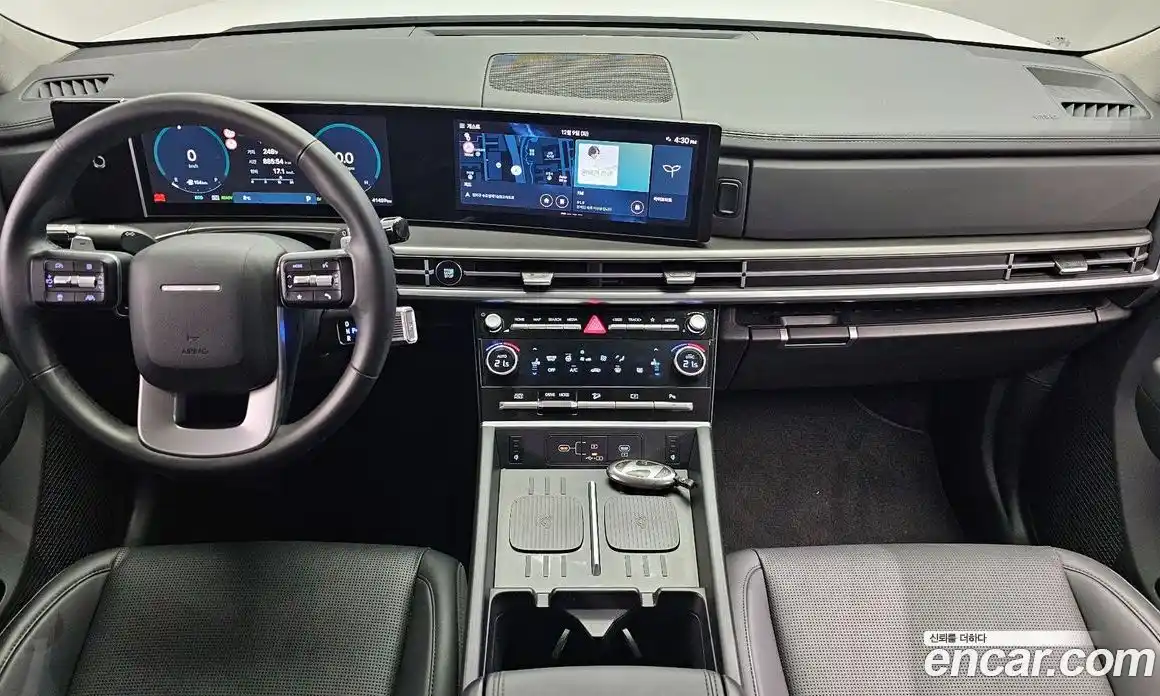 Hyundai Santa Fe 2024 1.6 Автомат в Москве № 126320, фото 17