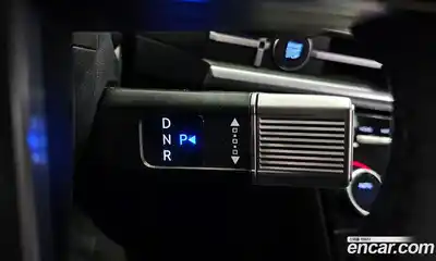 Hyundai Santa Fe 2024 1.6 Автомат в Москве № 126320, миниатюра 4