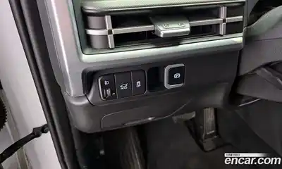 Hyundai Santa Fe 2024 1.6 Автомат в Москве № 126320, миниатюра 5