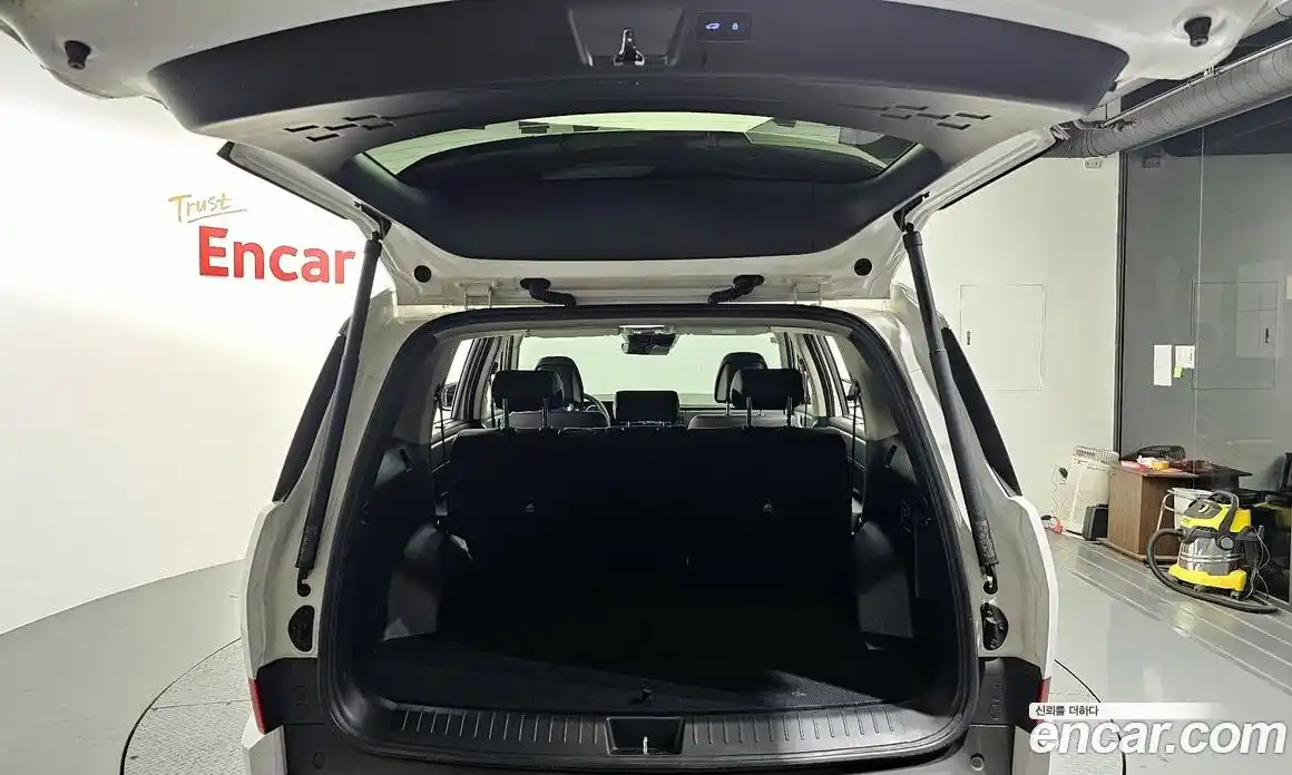 Hyundai Santa Fe 2024 1.6 Автомат в Москве № 126320, фото 6