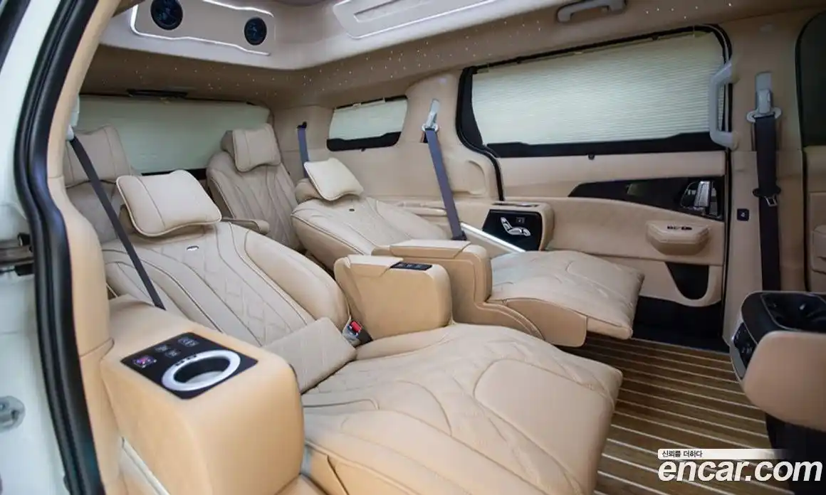 Kia Canival 2025 3.5 Автомат в Москве № 127419, фото 13