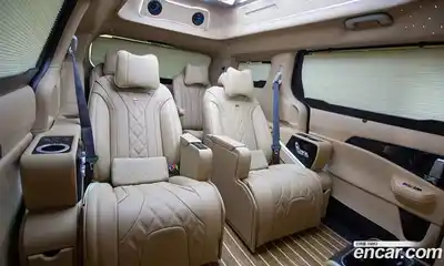 Kia Canival 2025 3.5 Автомат в Москве № 127419, миниатюра 10