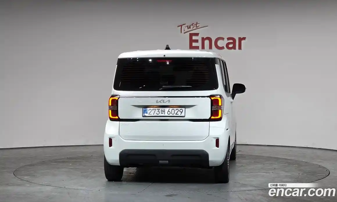 Kia Ray 2026 1.0 Автомат в Москве № 127588, фото 1