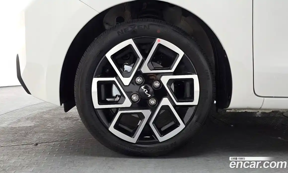 Kia Ray 2026 1.0 Автомат в Москве № 127588, фото 4