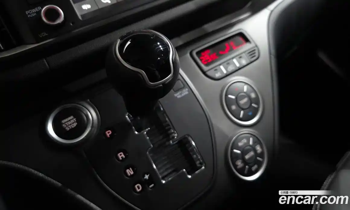 Kia Ray 2026 1.0 Автомат в Москве № 127588, фото 5