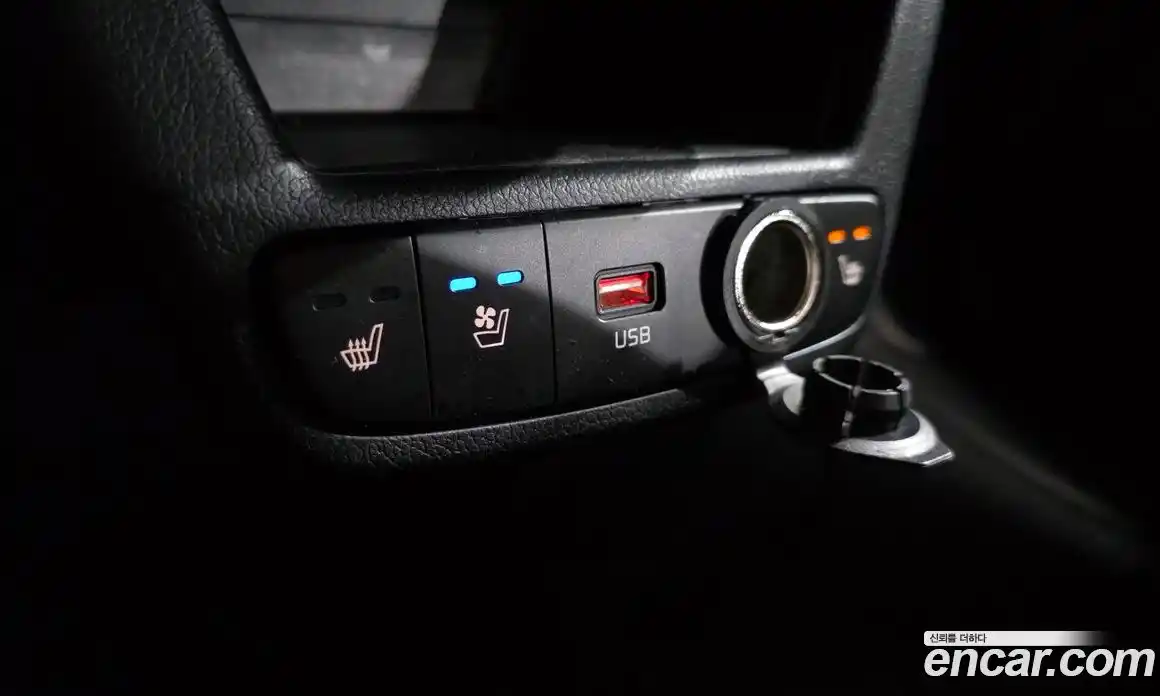 Kia Ray 2026 1.0 Автомат в Москве № 127588, фото 8