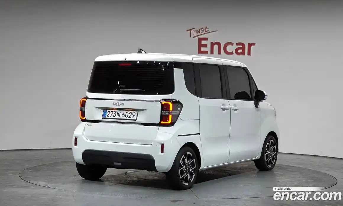 Kia Ray 2026 1.0 Автомат в Москве № 127588, фото 10