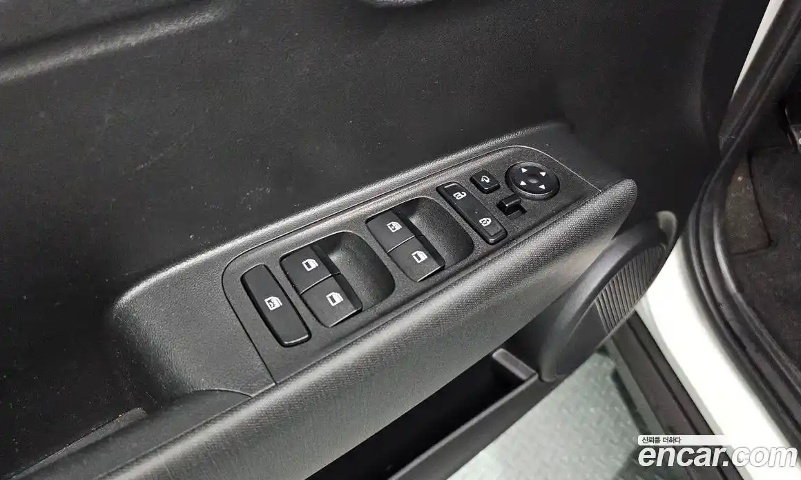 Hyundai Casper 2023 1.0 Автомат в Москве № 127813, фото 17