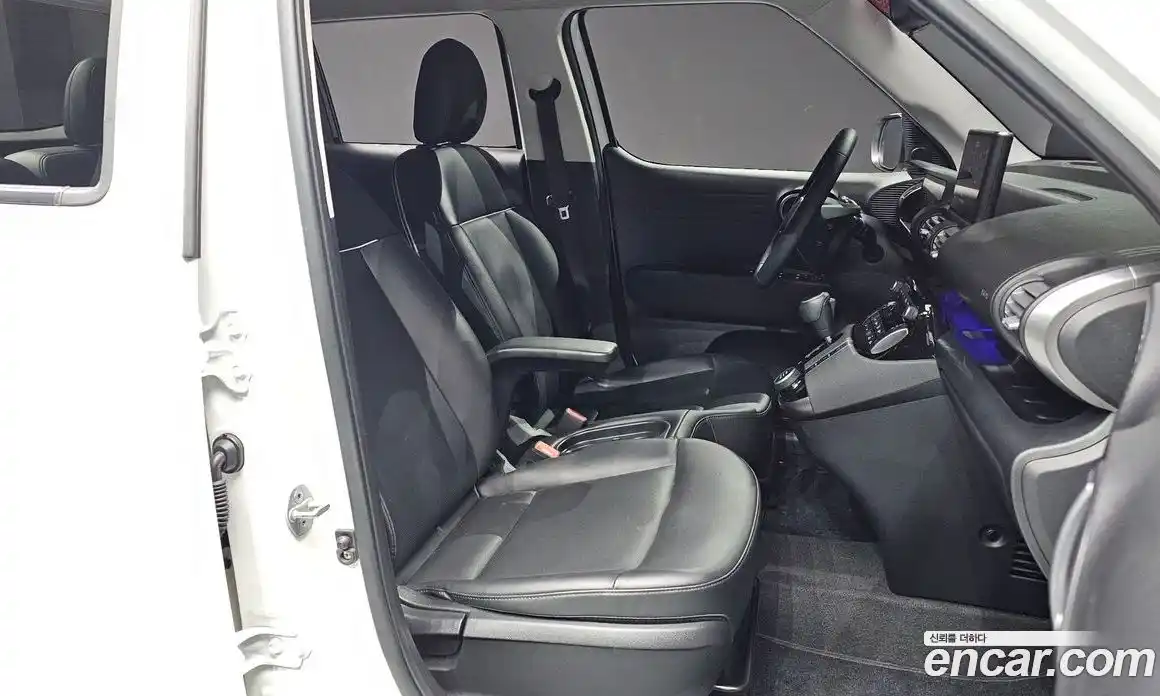 Hyundai Casper 2023 1.0 Автомат в Москве № 127813, фото 10