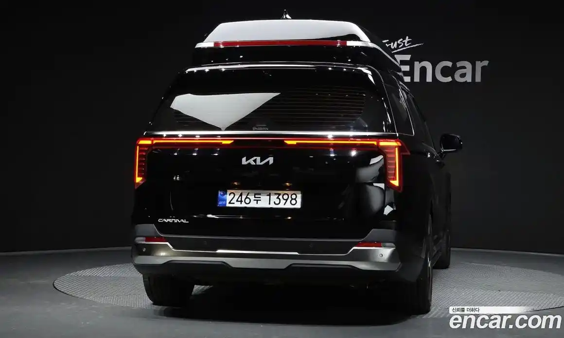 Kia Canival 2025 3.5 Автомат в Москве № 128051, фото 12