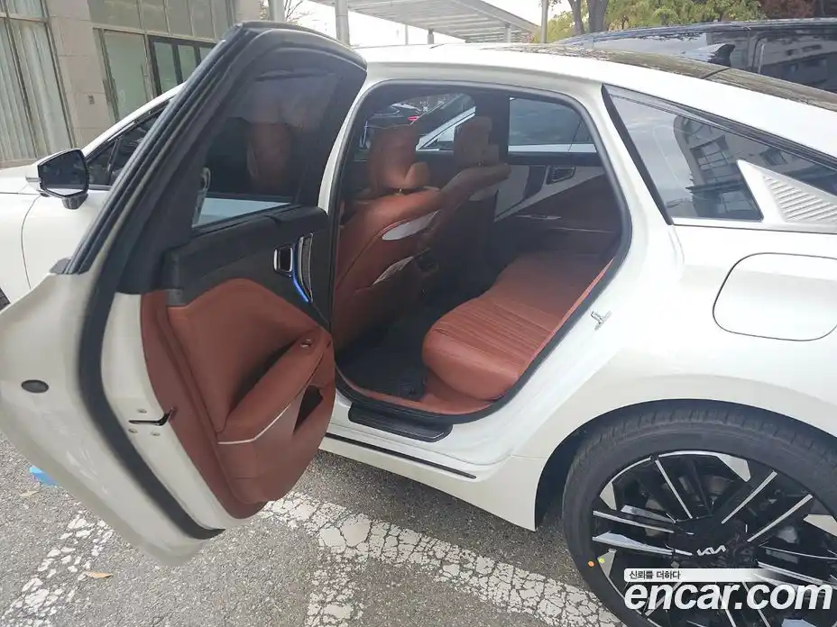 Kia K8 2025 1.6 Автомат в Москве № 128089, фото 18