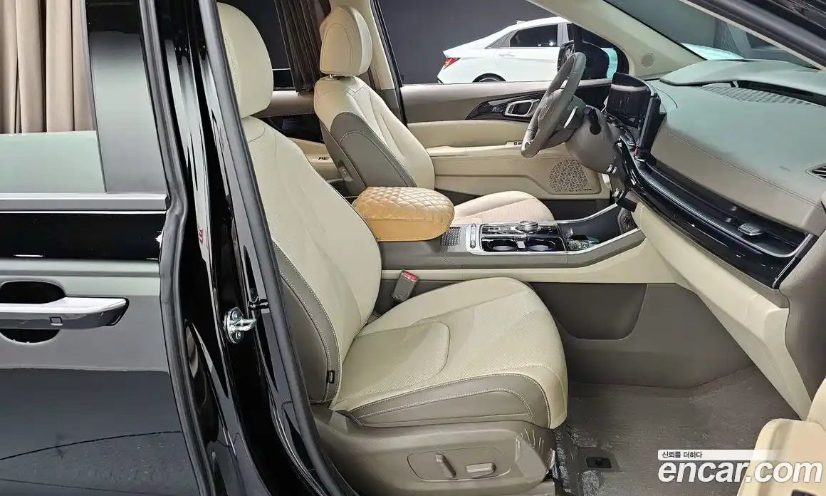 Kia Canival 2025 3.5 Автомат в Москве № 128480, фото 10