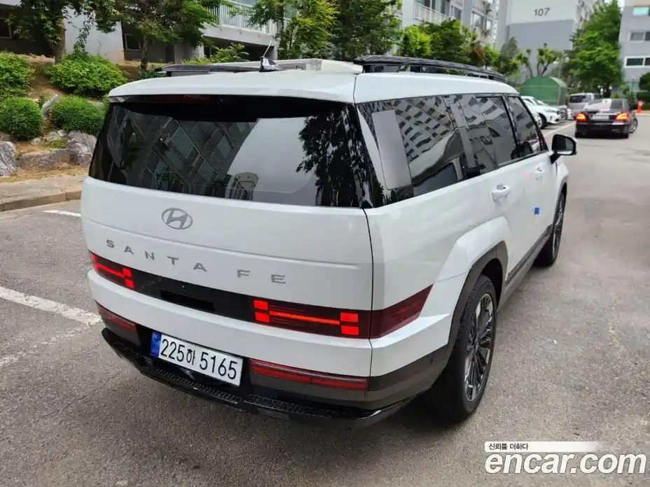 Hyundai Santa Fe 2025 1.6 Автомат в Москве № 129445, фото 3