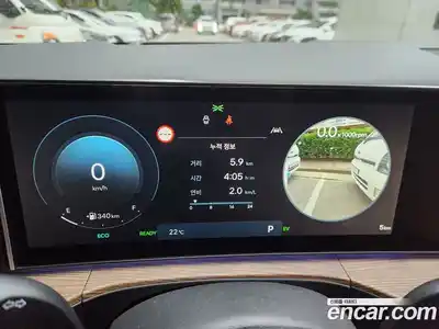 Hyundai Santa Fe 2025 1.6 Автомат в Москве № 129445, миниатюра 8