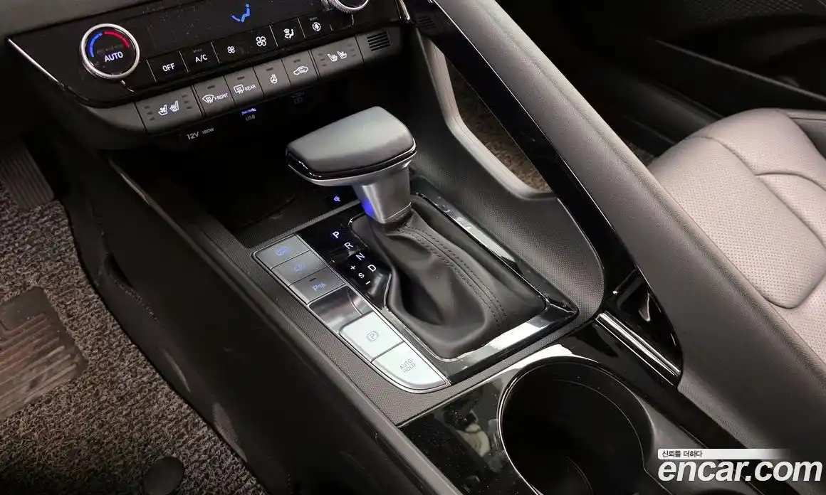 Hyundai Avante 2024 1.6 Автомат в Москве № 129860, фото 16