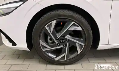 Hyundai Avante 2024 1.6 Автомат в Москве № 129860, миниатюра 2