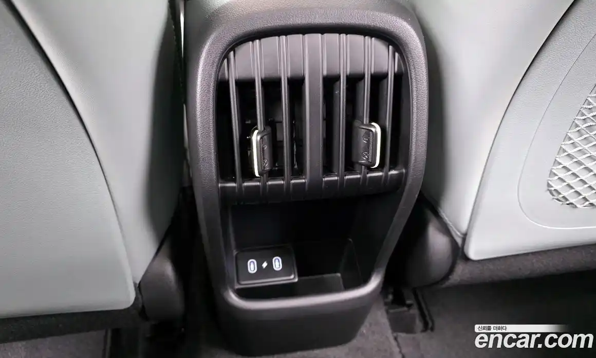 Hyundai Kona 2024 1.6 Автомат в Москве № 130556, фото 13