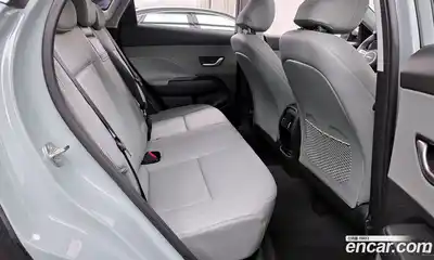 Hyundai Kona 2024 1.6 Автомат в Москве № 130556, миниатюра 8