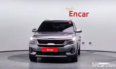 Kia Seltos 2023 1.6 Автомат в Москве № 132220, миниатюра 3