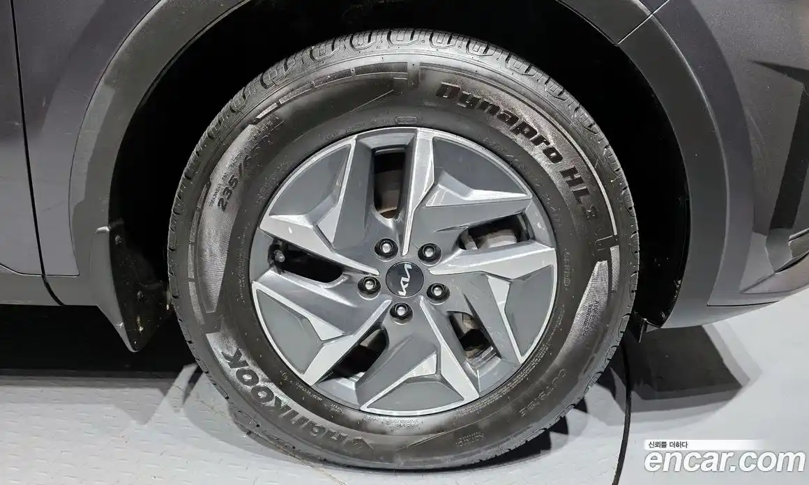 Kia Sorento 2023 1.6 Автомат в Москве № 133247, фото 18