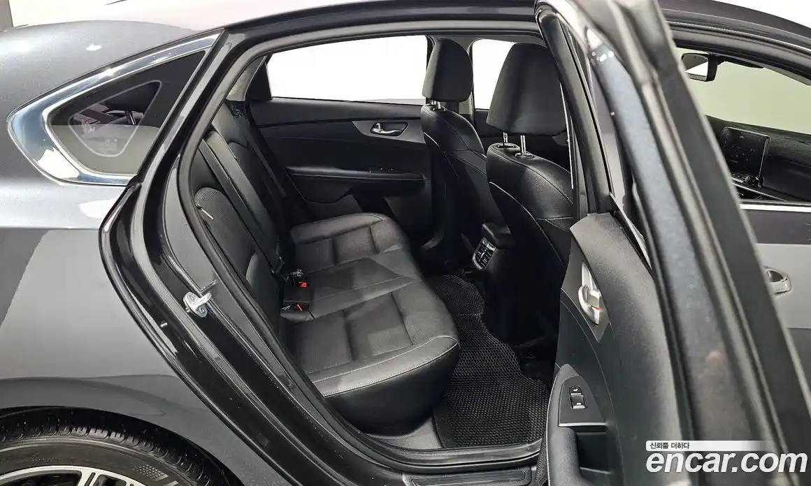 Kia K3 2019 1.6 Автомат в Москве № 133302, фото 11