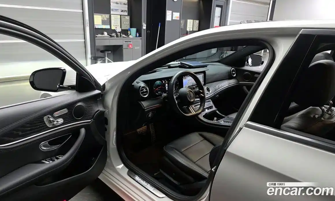 Mercedes-Benz E-Class 2021 1.9 Автомат в Москве № 134860, фото 11