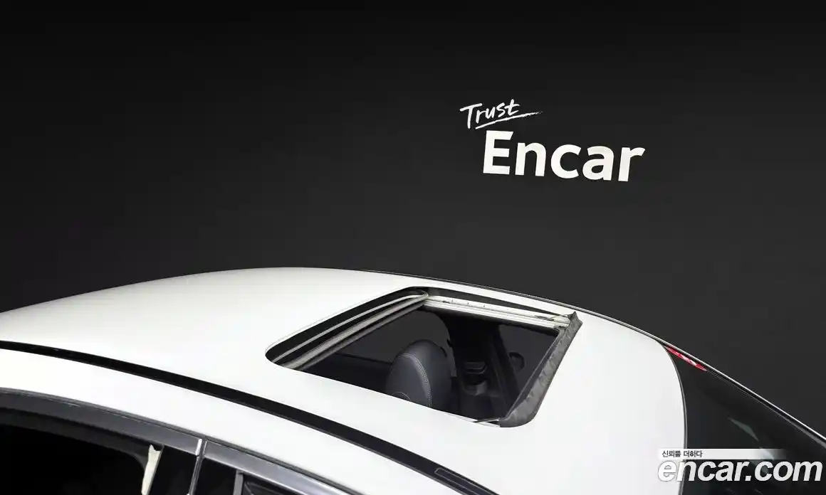 Mercedes-Benz E-Class 2021 1.9 Автомат в Москве № 134860, фото 13