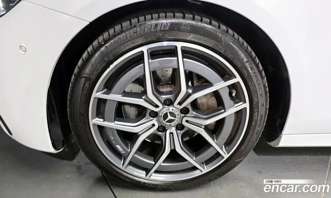 Mercedes-Benz E-Class 2021 1.9 Автомат в Москве № 134860, фото 14