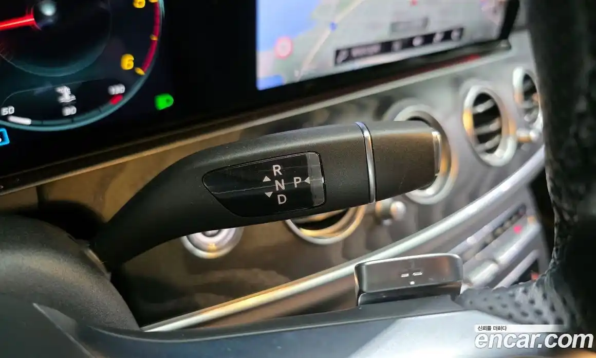 Mercedes-Benz E-Class 2021 1.9 Автомат в Москве № 134860, фото 18