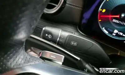 Mercedes-Benz E-Class 2021 1.9 Автомат в Москве № 134860, миниатюра 4