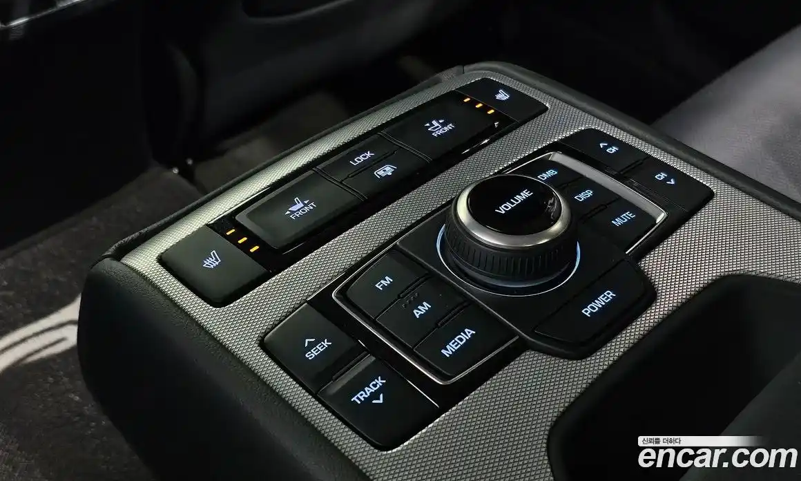 Genesis G80 2019 3.3 Автомат в Москве № 136096, фото 19