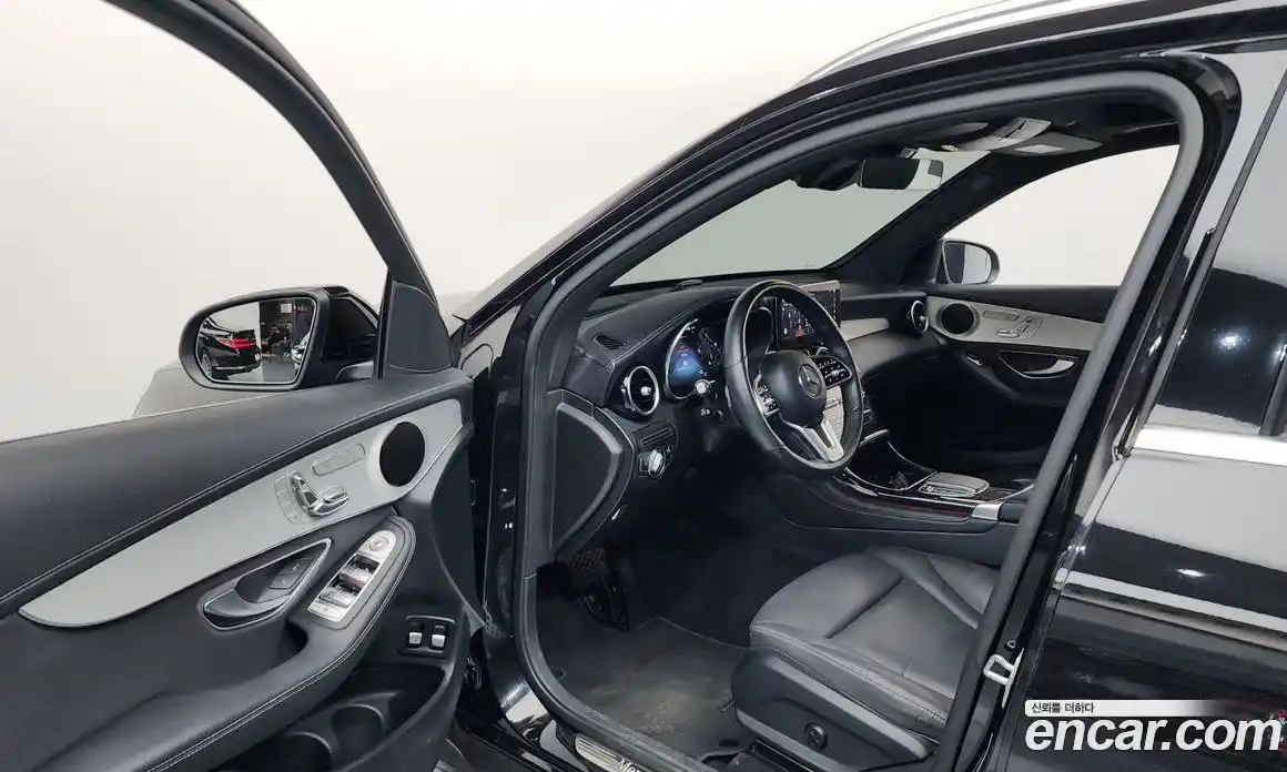 Mercedes-Benz GLC-Class 2021 2.0 Автомат в Москве № 138452, фото 14