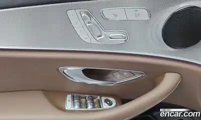 Mercedes-Benz E-Class 2018 2.0 Автомат в Москве № 140043, миниатюра 12