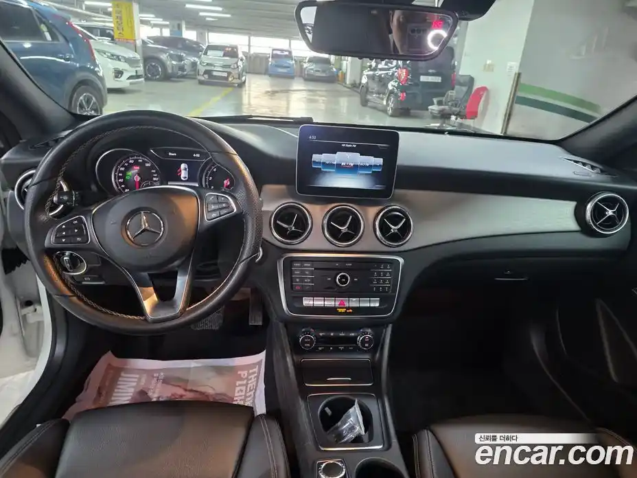 Mercedes-Benz CLA-Class 2018 2.0 Автомат в Москве № 141954, фото 6