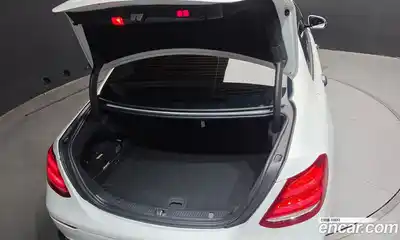 Mercedes-Benz E-Class, 2019