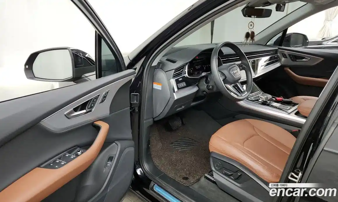 Audi Q7 2021 3.0 Автомат в Москве № 144391, фото 4